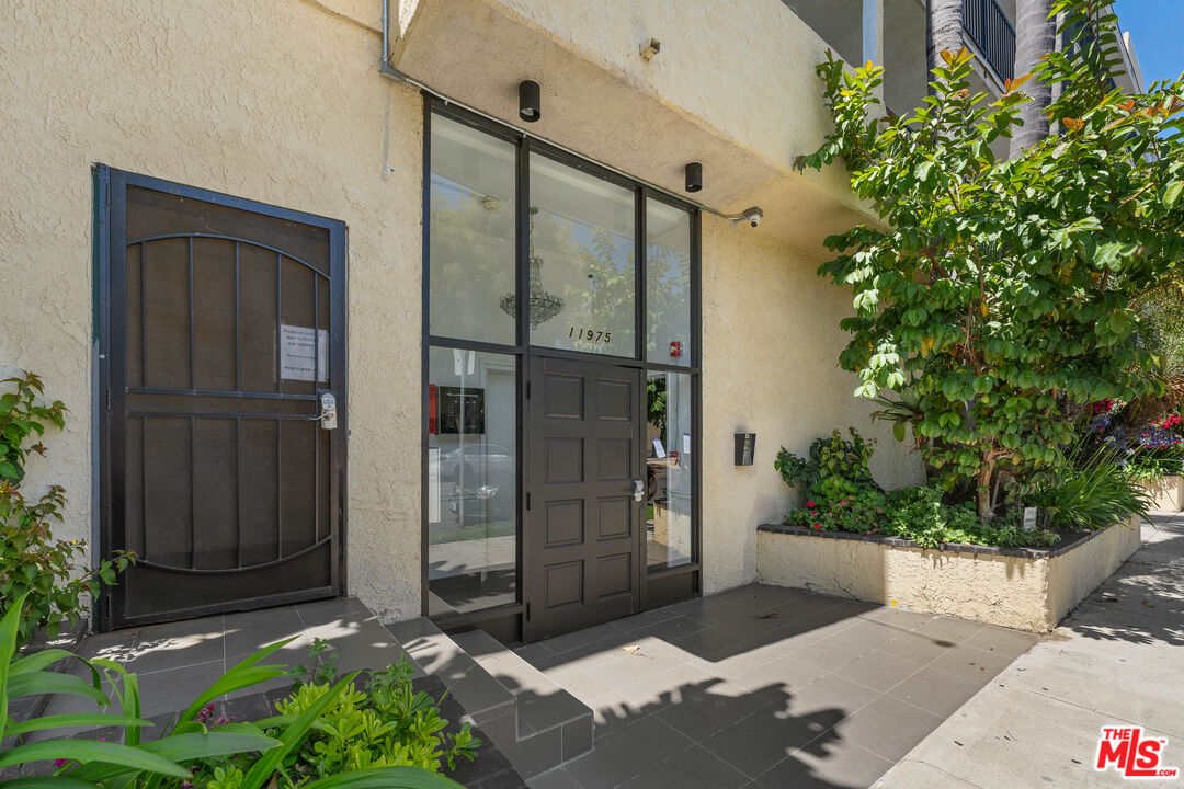 11975 Texas Ave Unit: 101