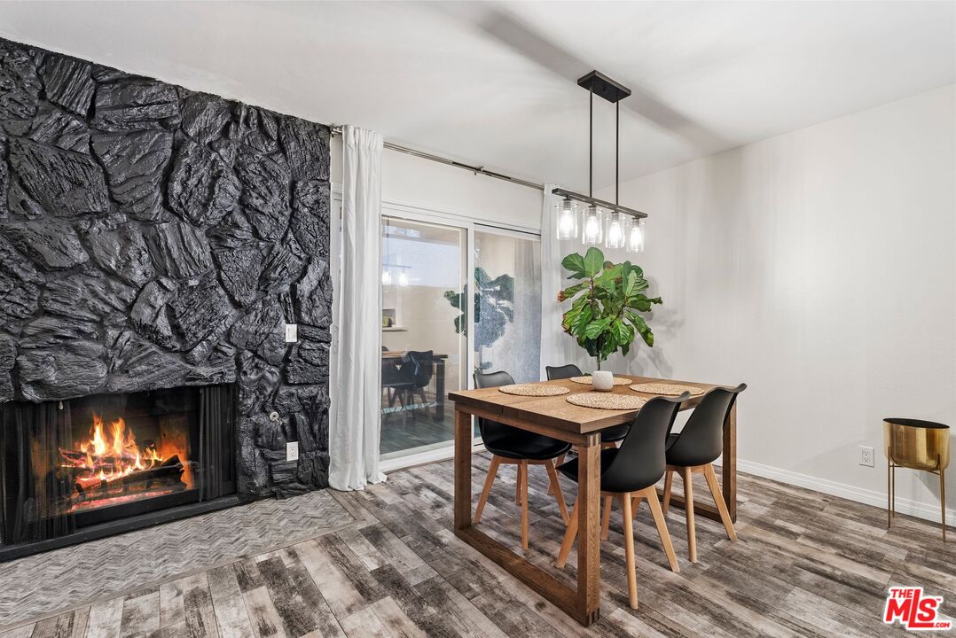 15050 Sherman Way Unit: 140