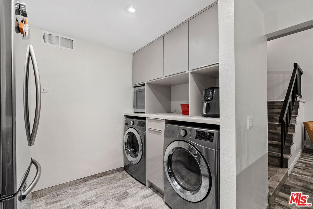 15050 Sherman Way Unit: 140