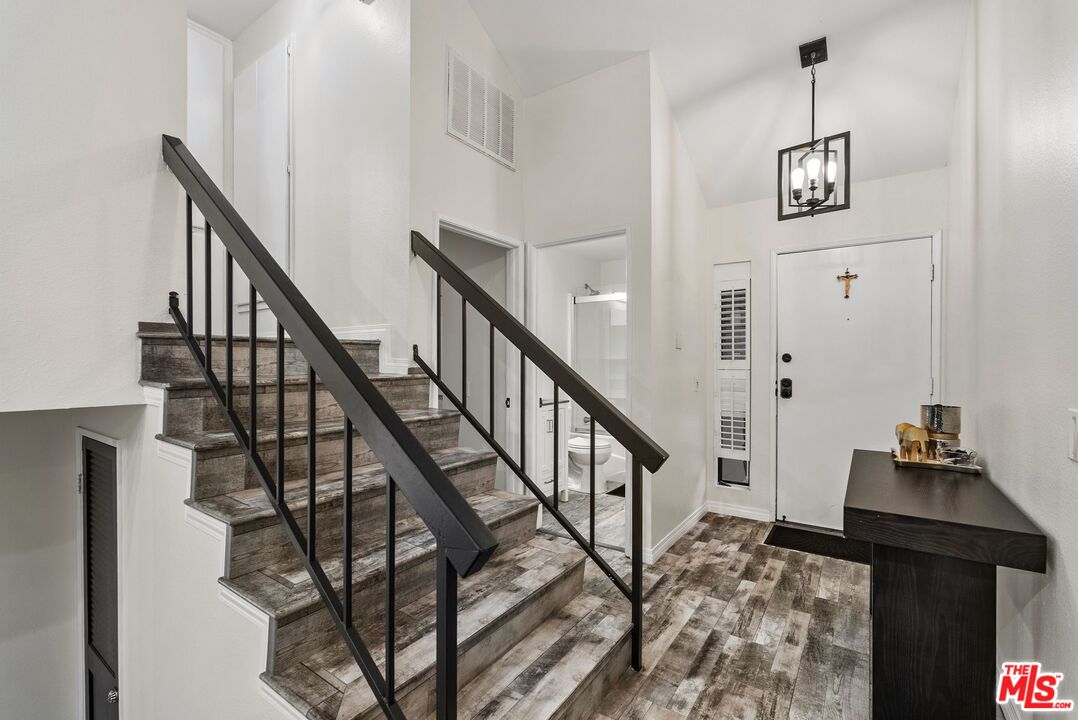 15050 Sherman Way Unit: 140