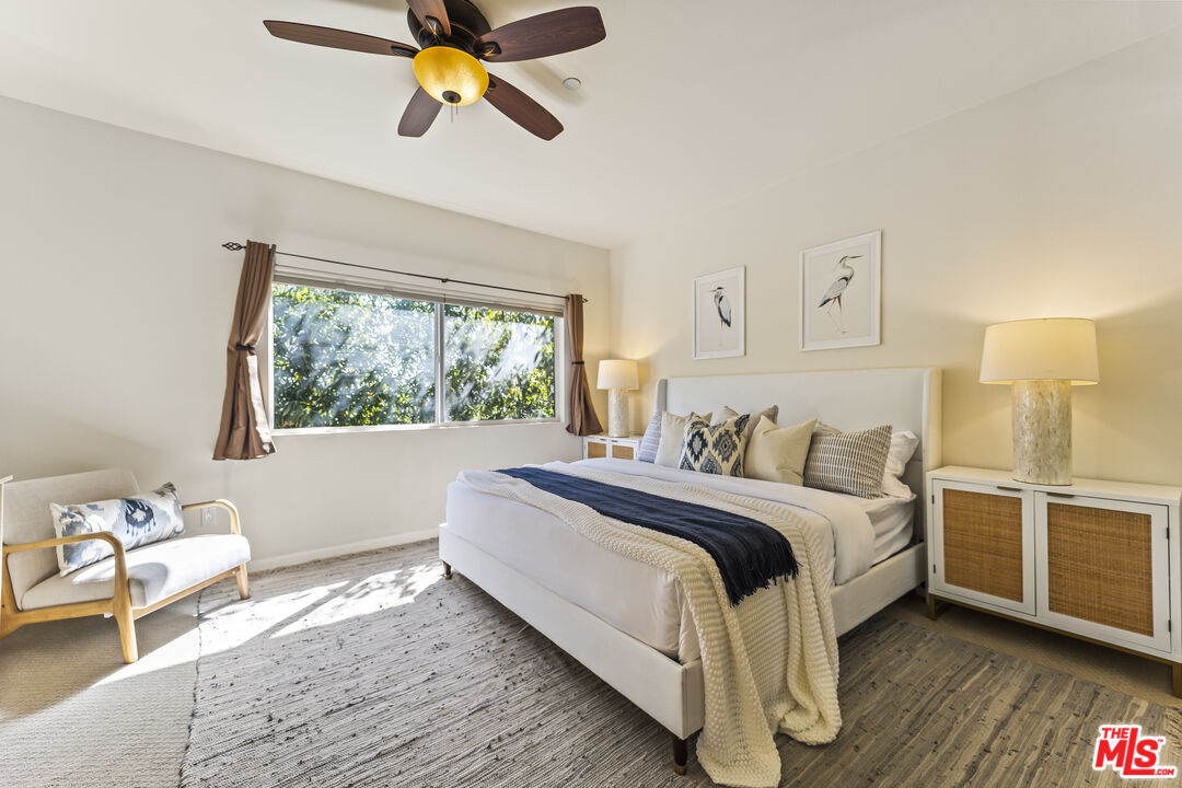 3401 S Bentley Ave Unit: PH401