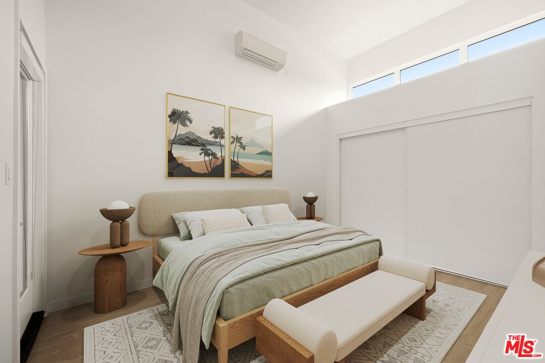 847 S Sherbourne Dr Unit: 2