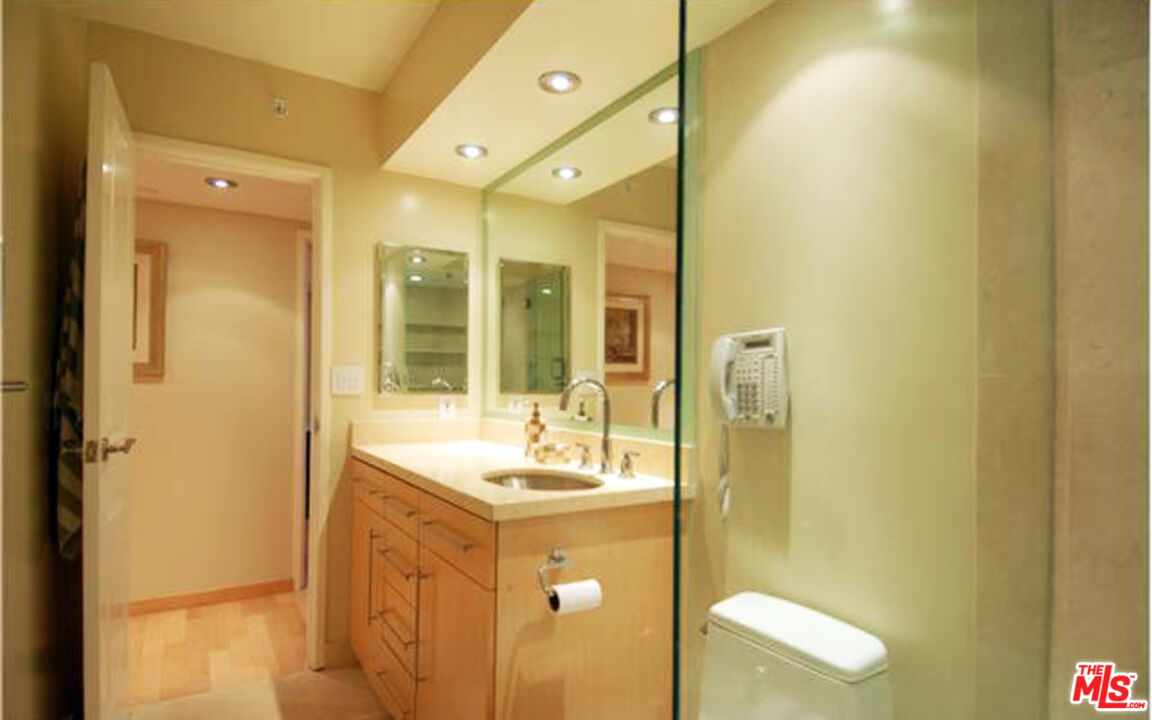 201 Ocean Ave Unit: 1203B