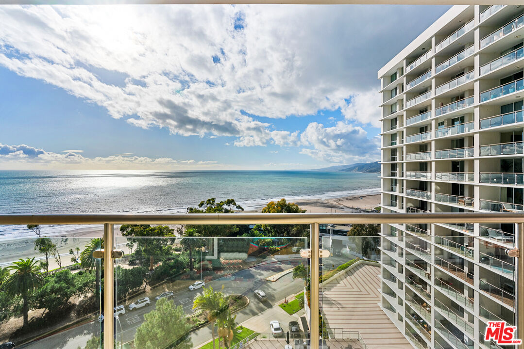 201 Ocean Ave Unit: 1203B