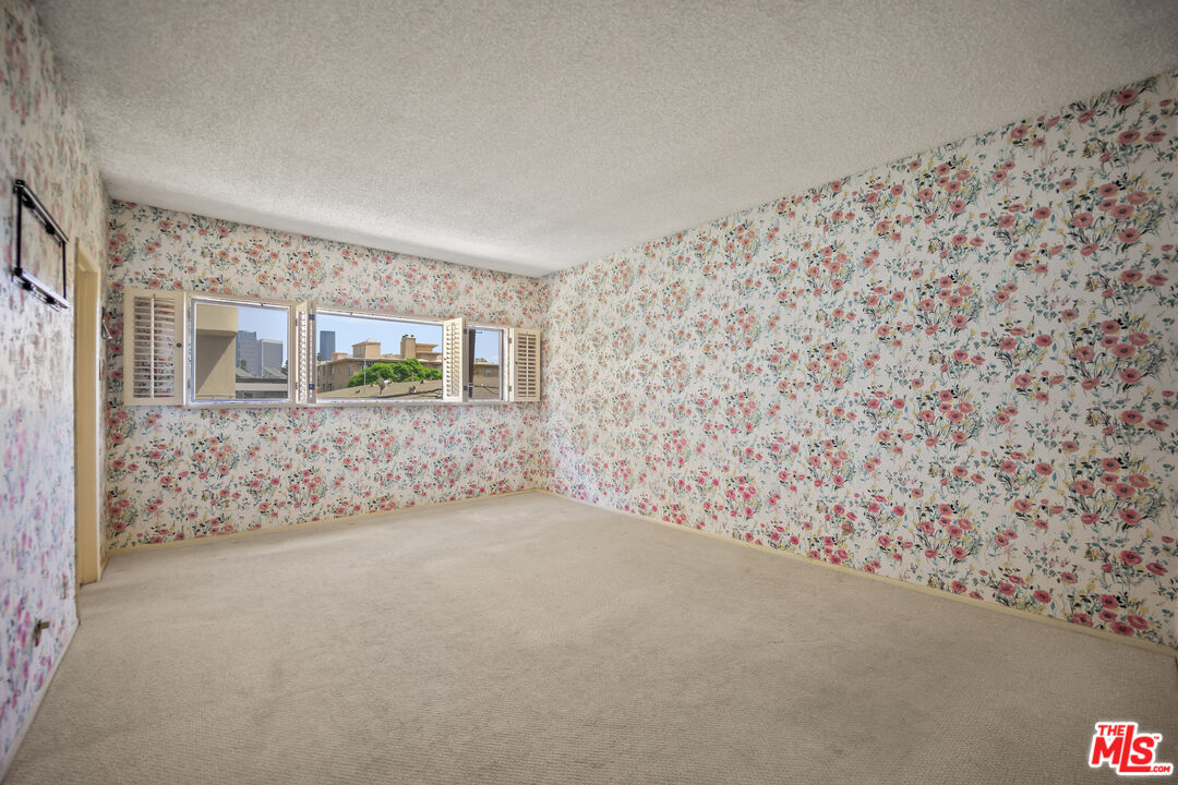 1818 Pelham Ave Unit: 205