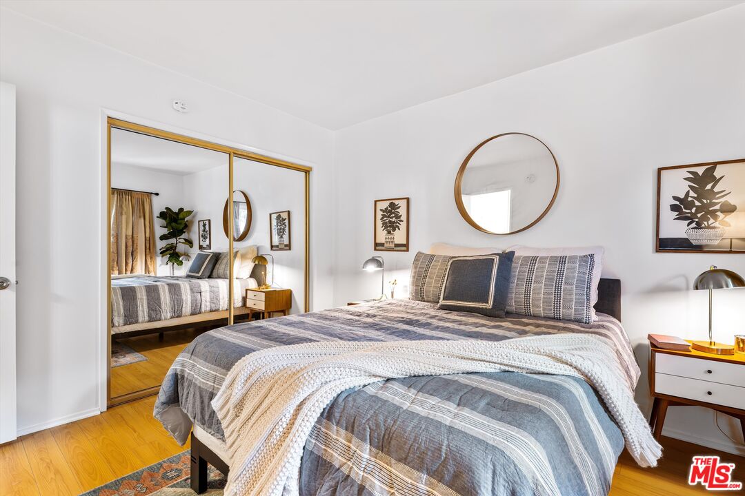 1722 Brockton Ave Unit: 11