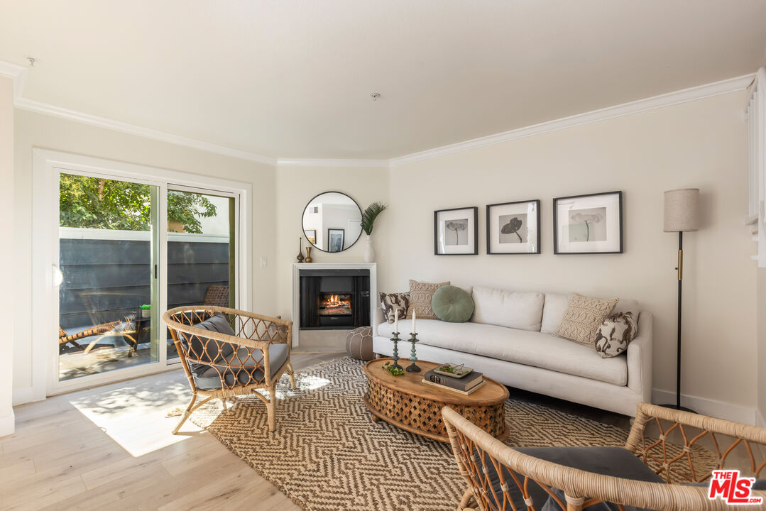 4511 Murietta Ave Unit: 6