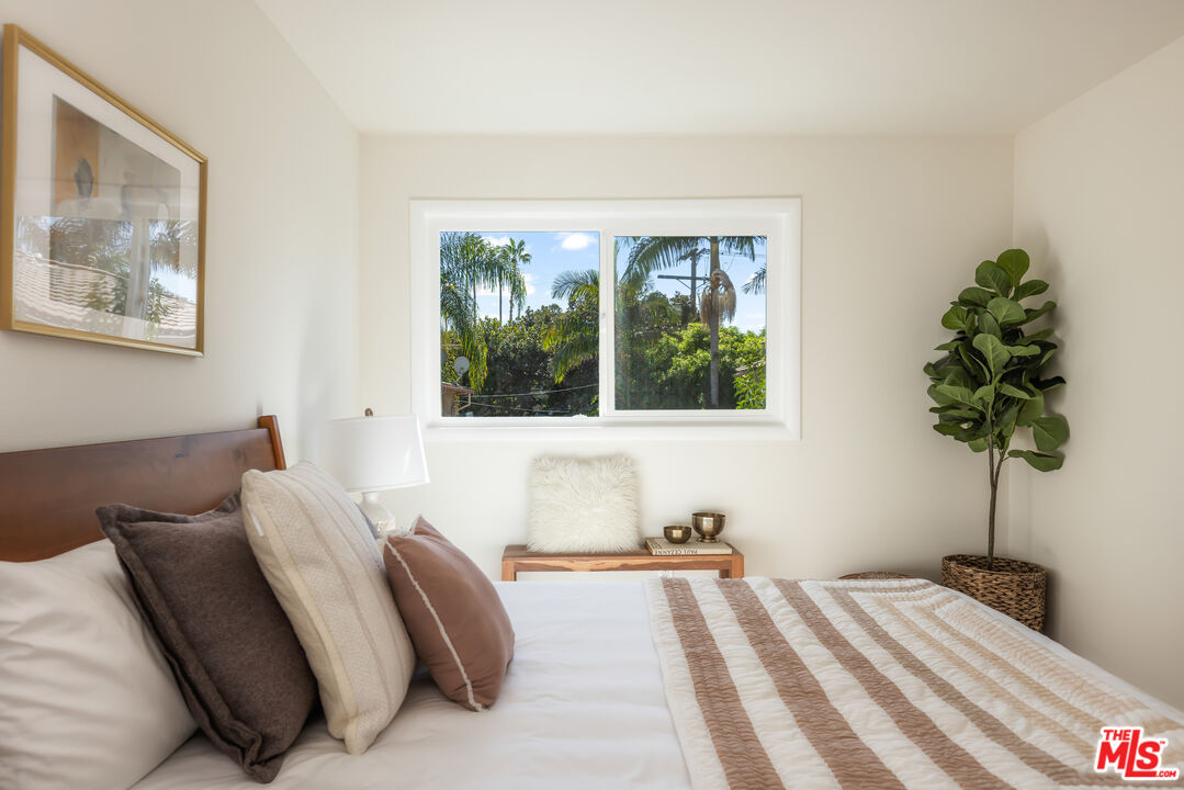 4511 Murietta Ave Unit: 6