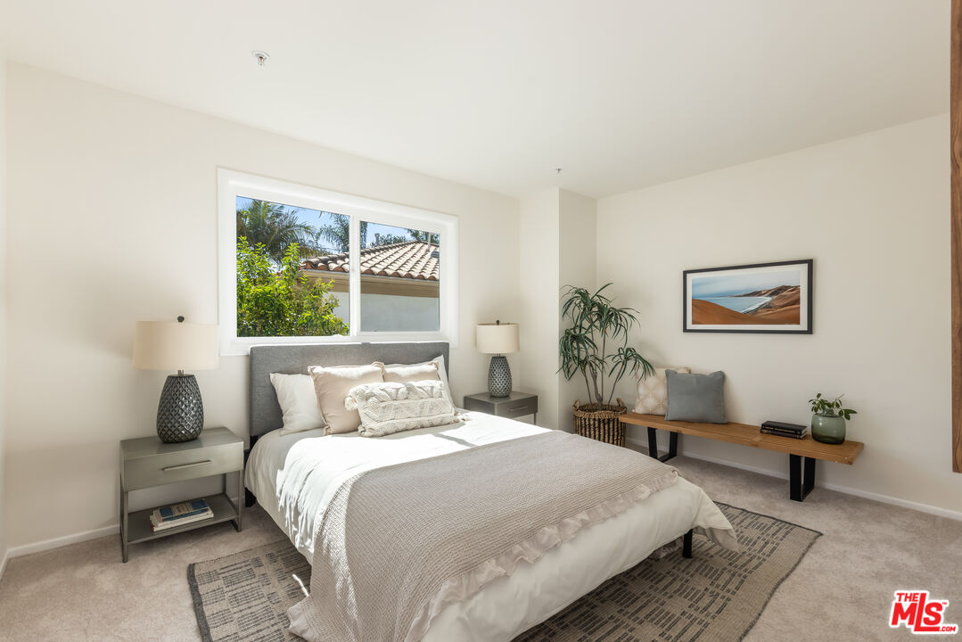 4511 Murietta Ave Unit: 6