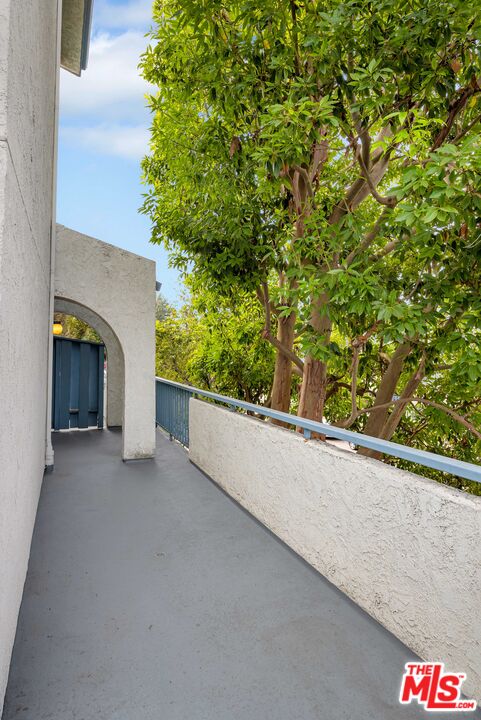 4260 Via Arbolada Unit: 123