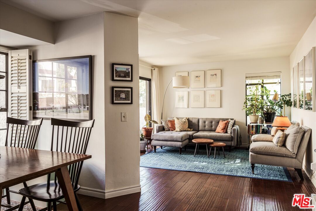 400 N Louise St Unit: 105