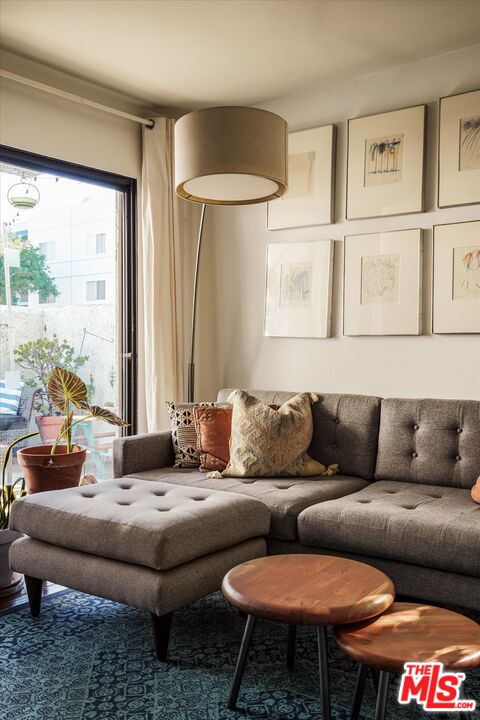 400 N Louise St Unit: 105