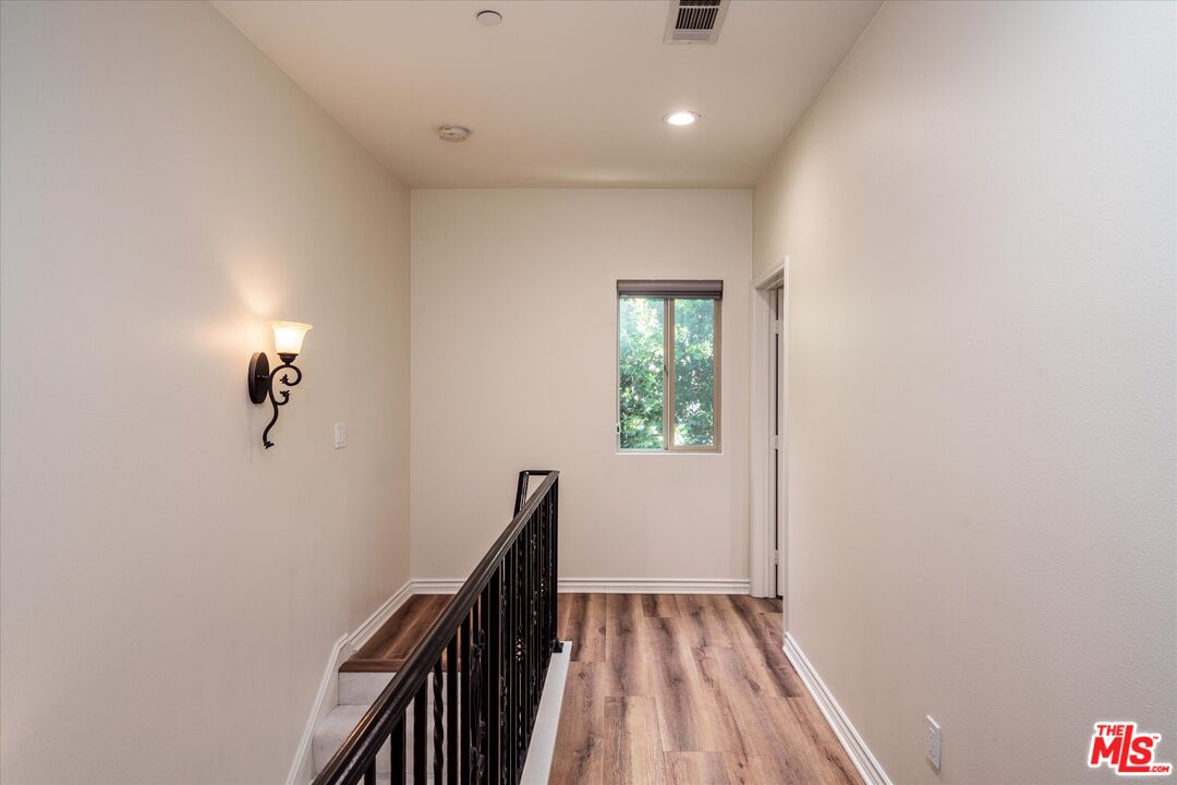 6924 Valmont St Unit: 10