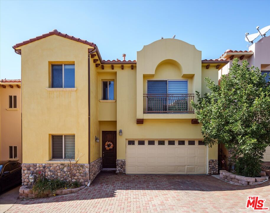 6924 Valmont St Unit: 10