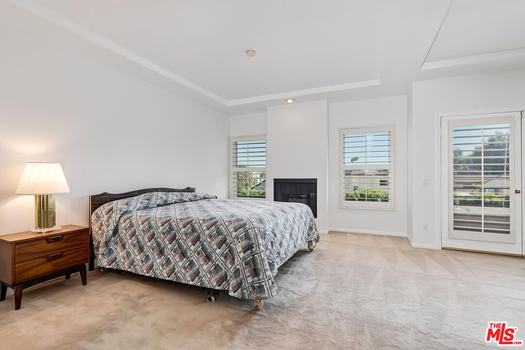 14290 Dickens St Unit: 303