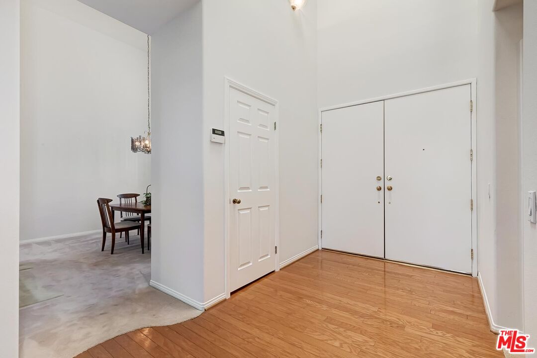 14290 Dickens St Unit: 303