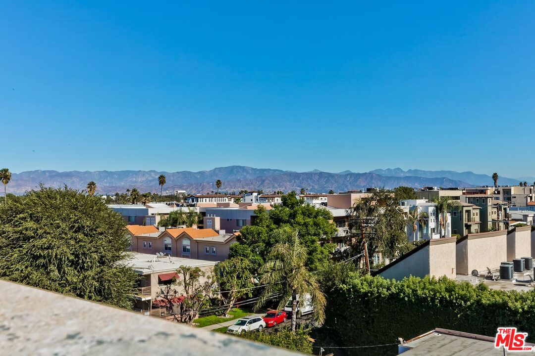 14290 Dickens St Unit: 303