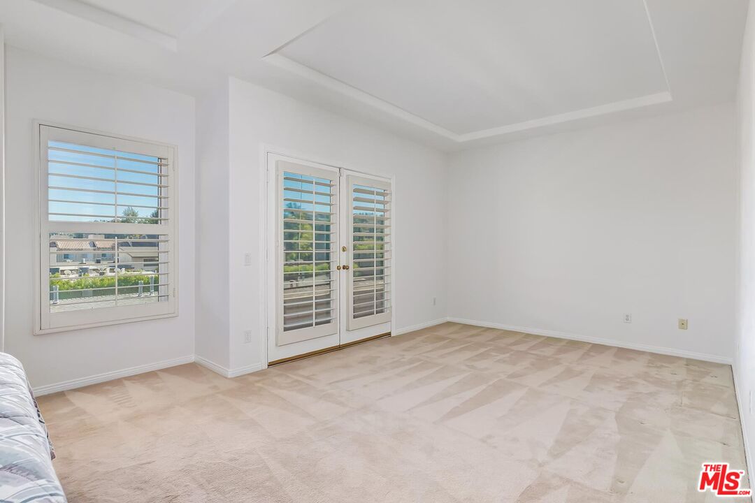 14290 Dickens St Unit: 303