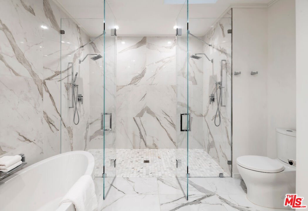 132 N Swall Dr Unit: Penthouse