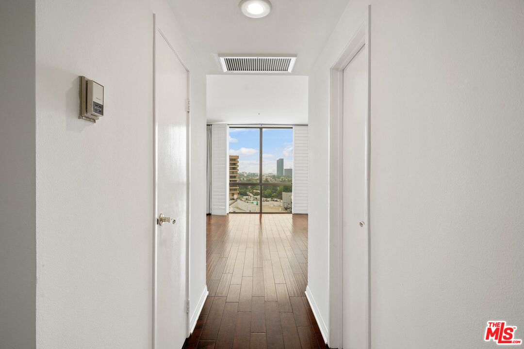 10660 Wilshire Blvd Unit: 1206