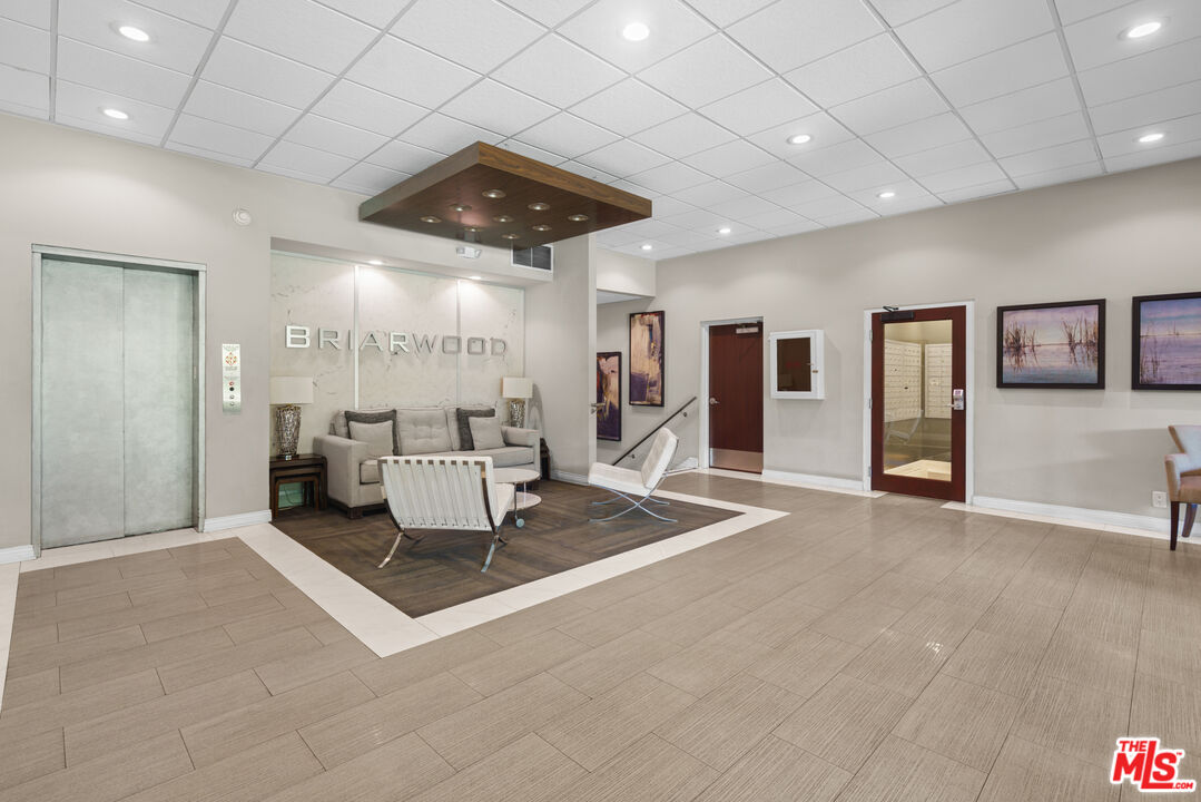 1745 Camino Palmero St Unit: 336