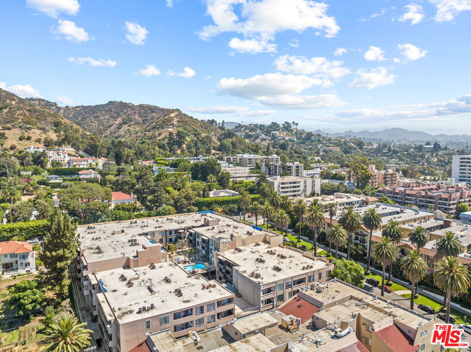 1745 Camino Palmero St Unit: 336