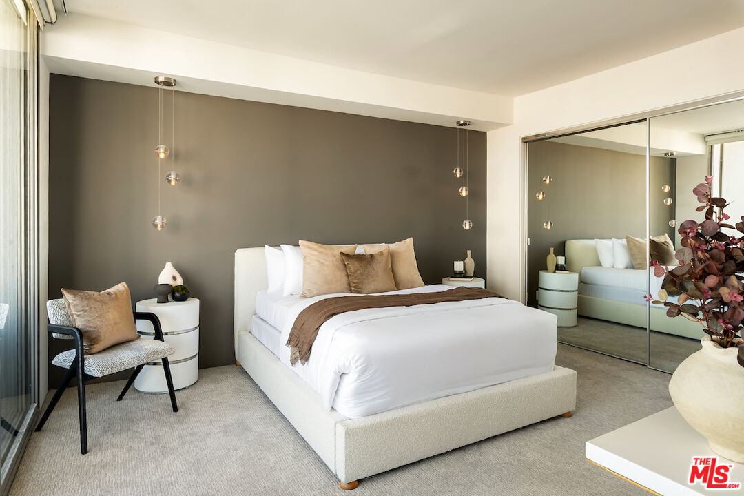 1100 Alta Loma Rd Unit: 705