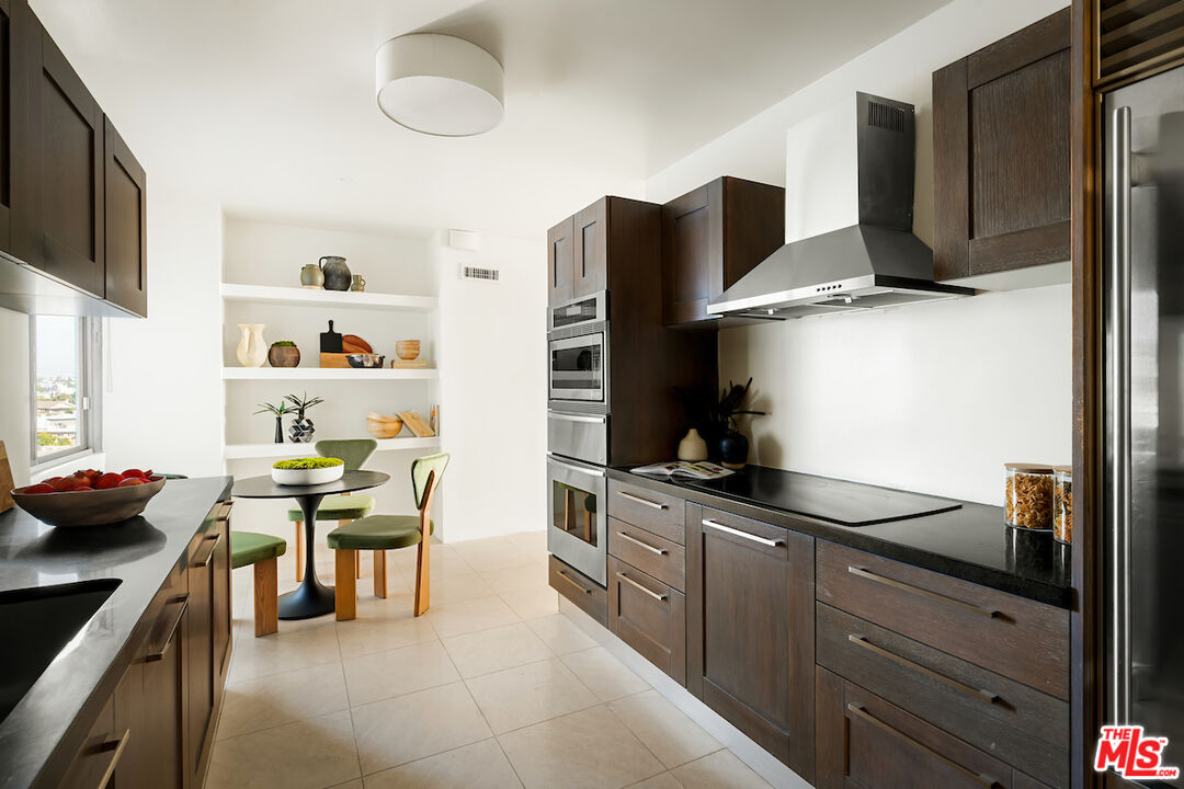 1100 Alta Loma Rd Unit: 705