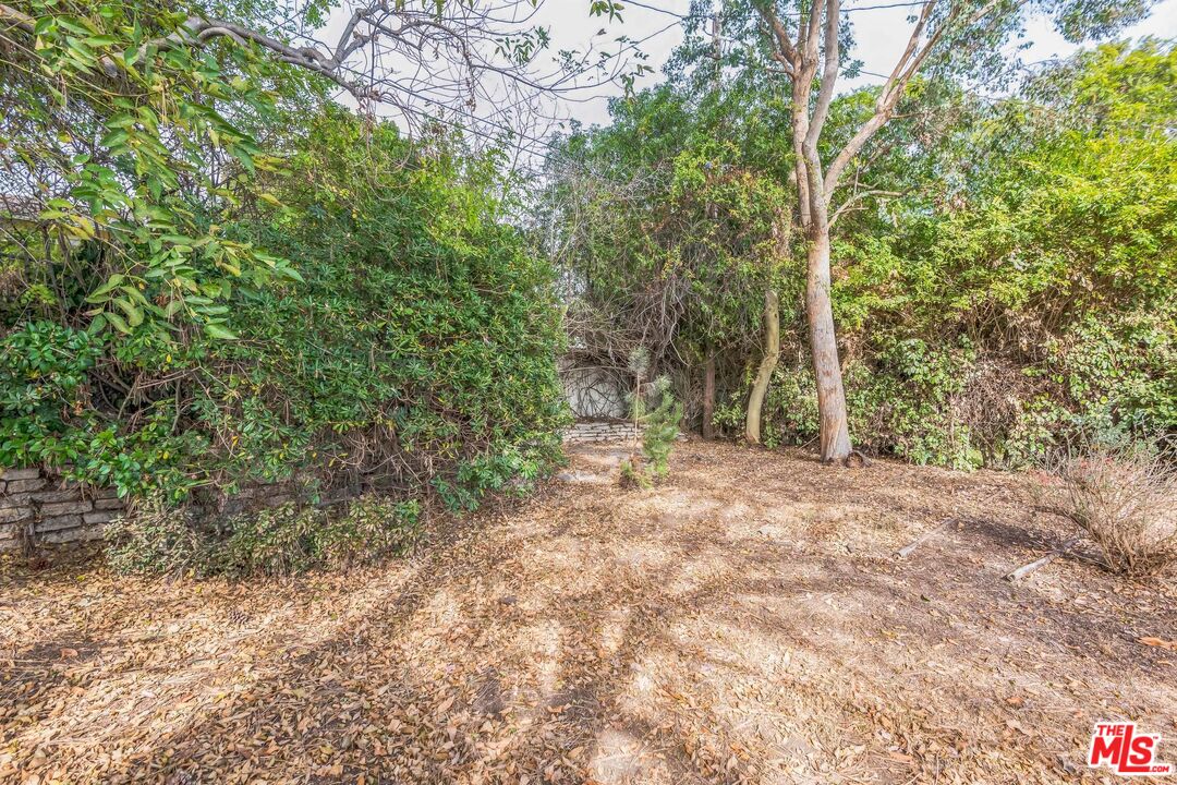 1415 Sunset Ave