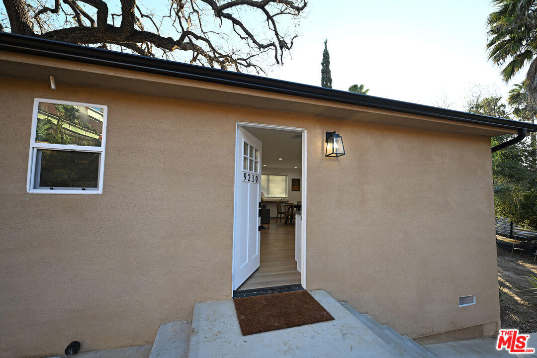 9210 Ventura Way
