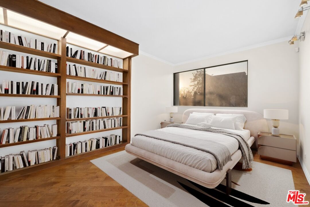 325 N Oakhurst Dr Unit: 501