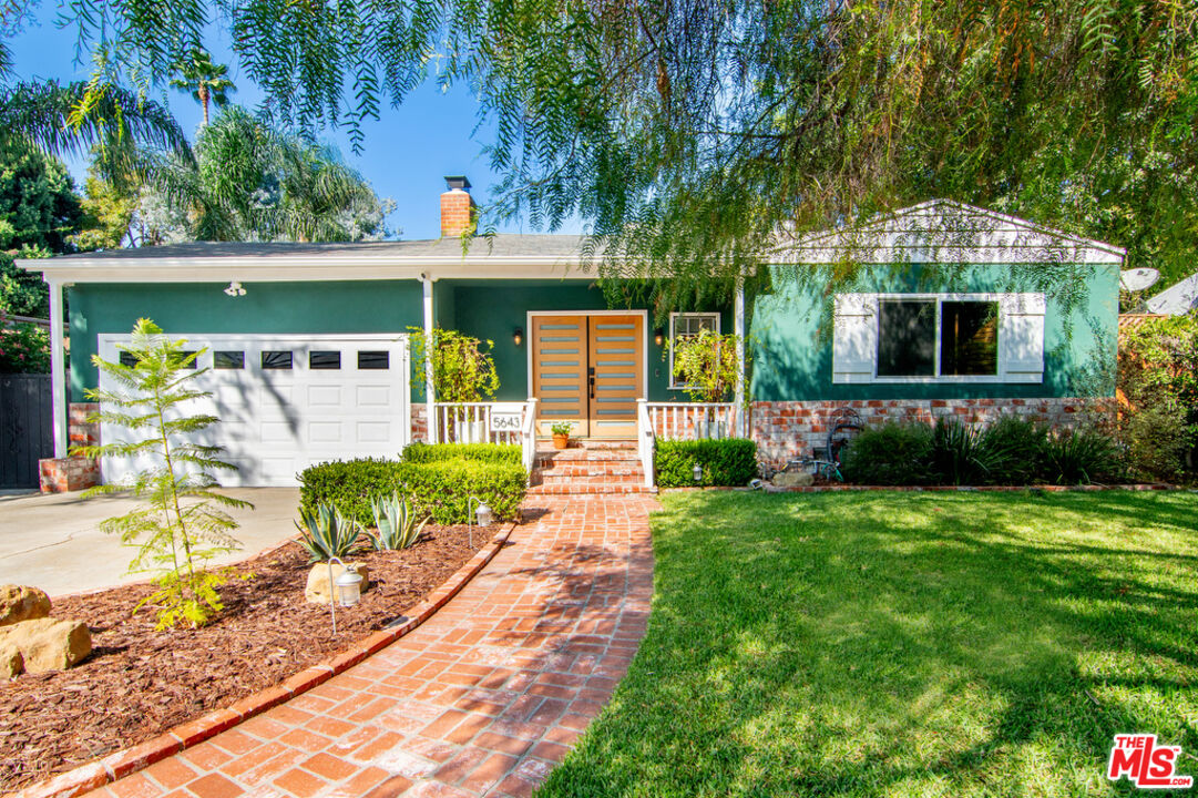 5643 Stansbury Ave