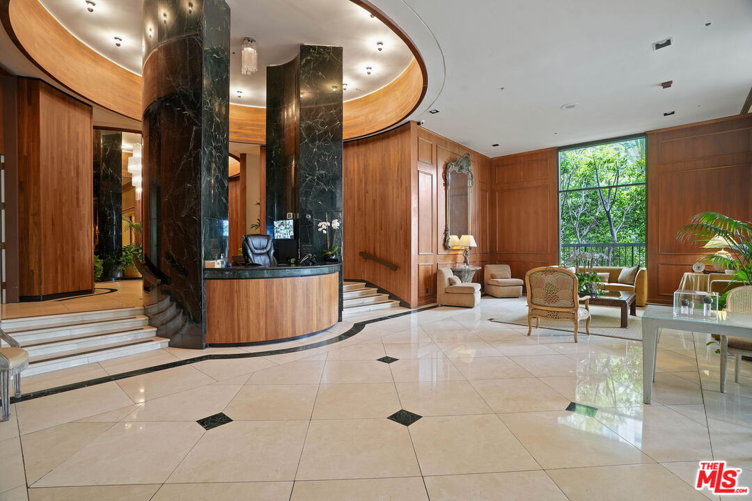 10790 Wilshire Blvd Unit: 305