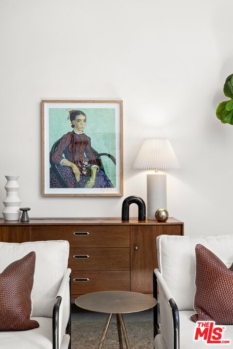 500 Molino St Unit: 114