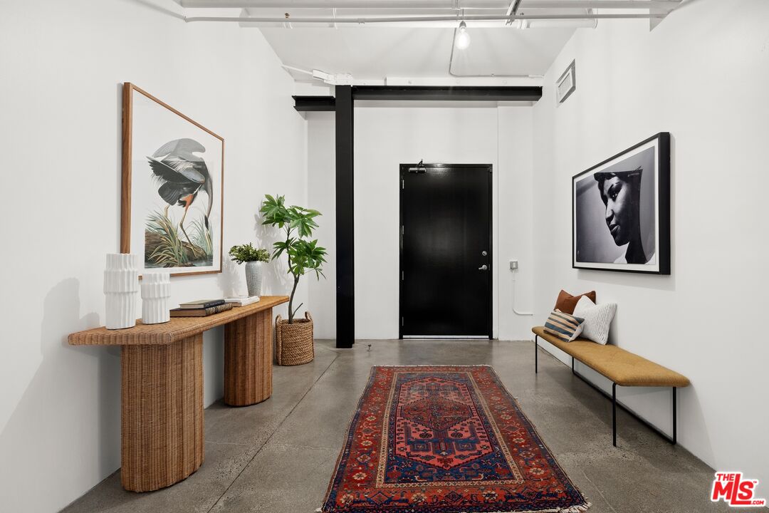 500 Molino St Unit: 114