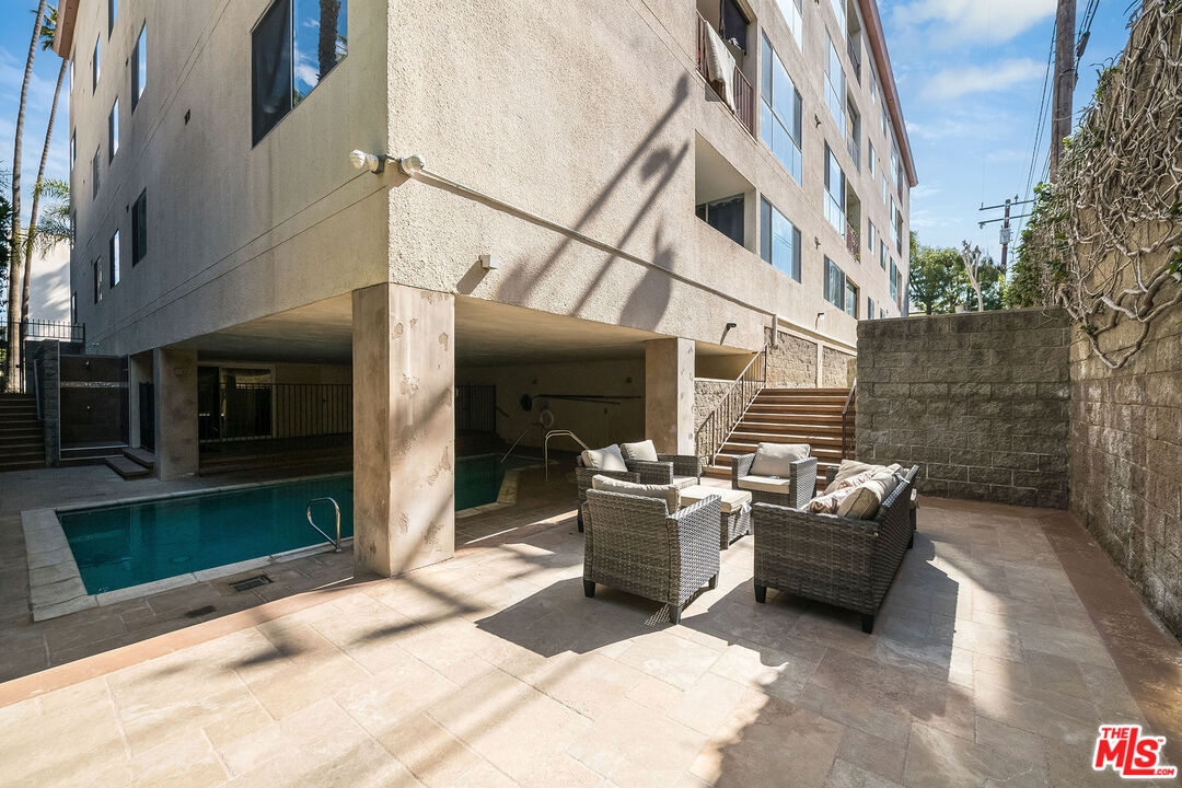 137 S Palm Dr Unit: 503