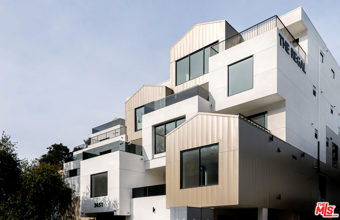 3651 Regal Pl Unit: 303