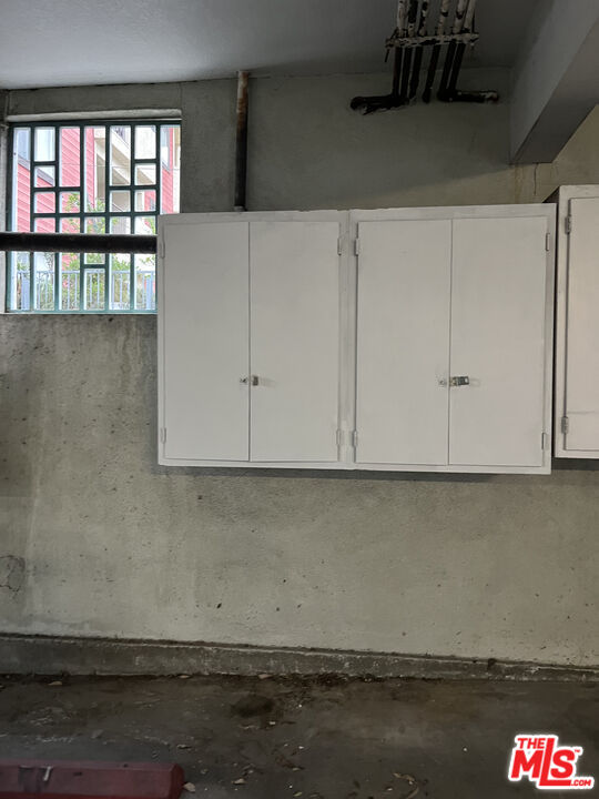 516 Venice Way Unit: 2