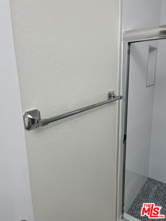 516 Venice Way Unit: 2