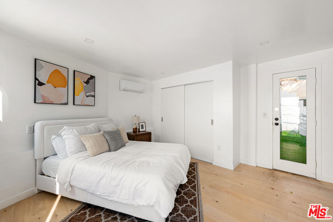 117 W Channel Rd Unit: 115