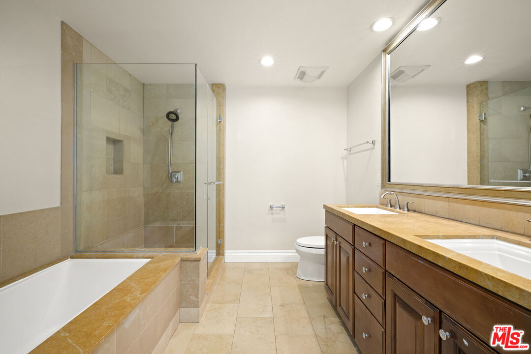 12050 Guerin St Unit: 201