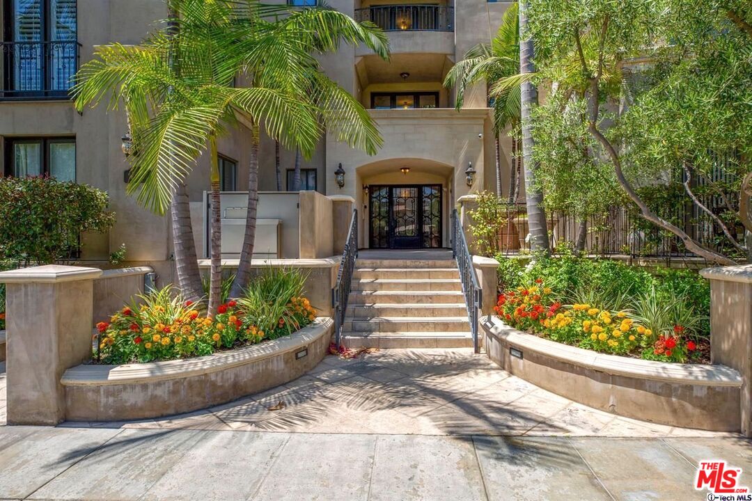 12050 Guerin St Unit: 201