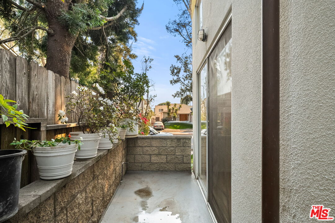 1011 Pacific St Unit: 1