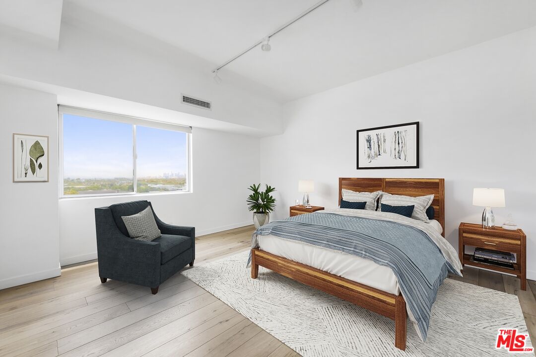 1155 N La Cienega Blvd Unit: 508