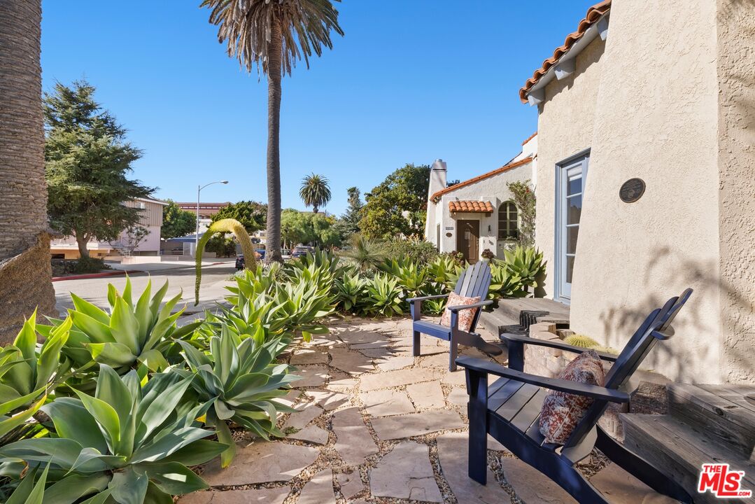 4070 Lafayette Pl Unit: A