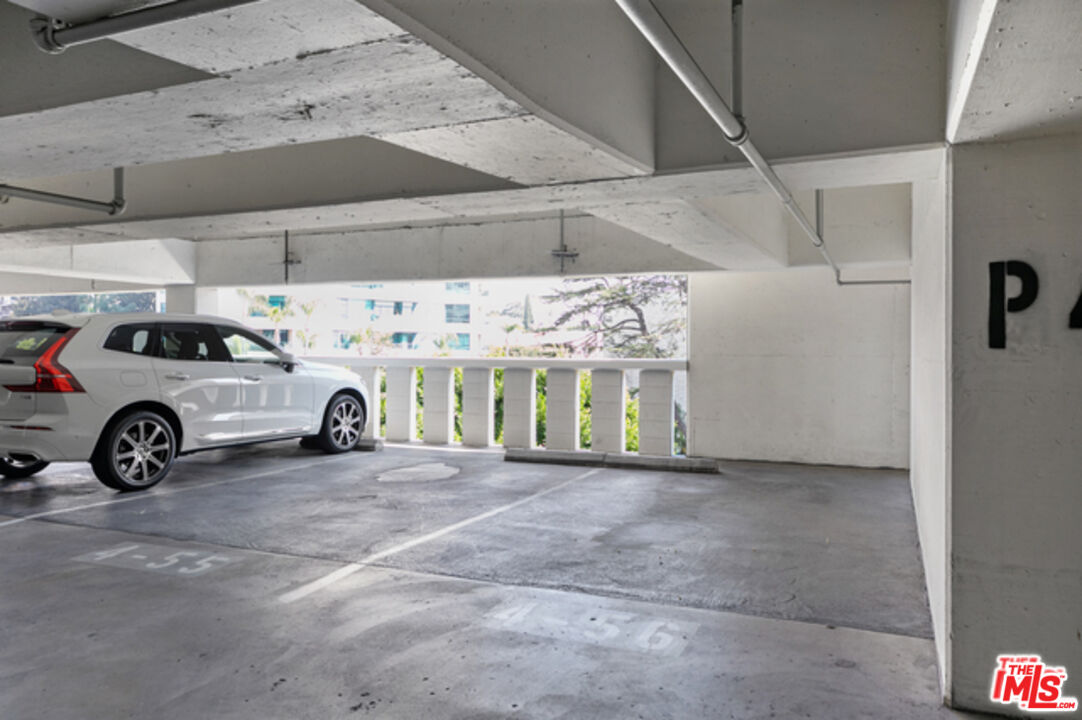 10501 Wilshire Blvd Unit: 1006