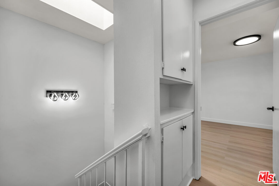 7301 Lennox Ave Unit: D03