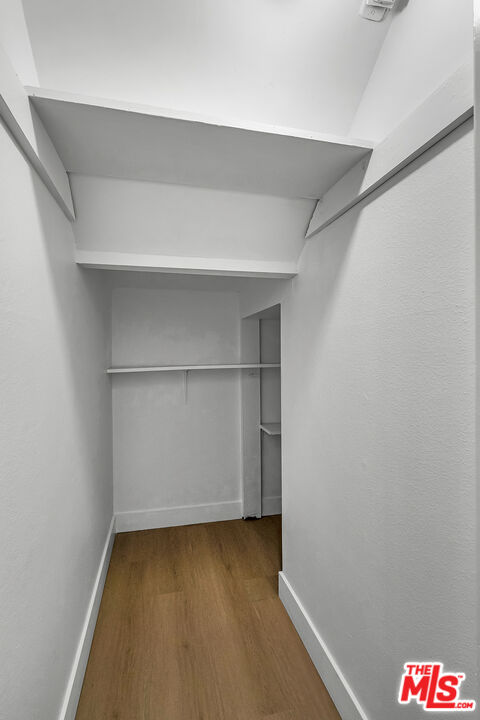 7301 Lennox Ave Unit: D03