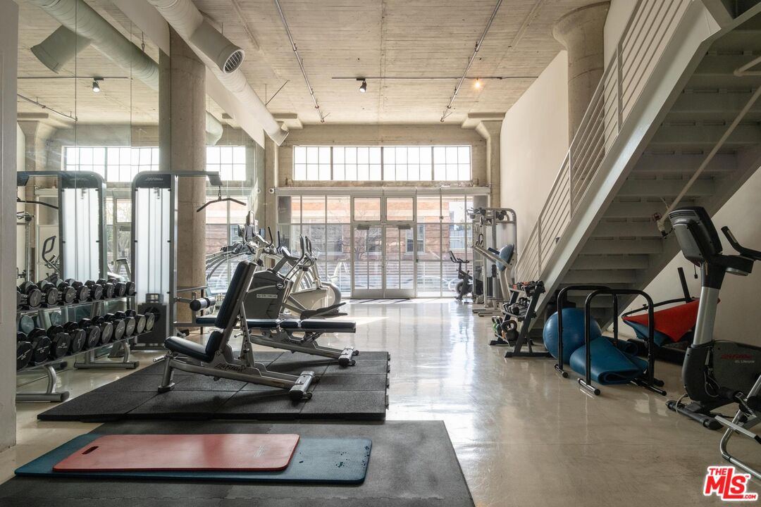 1850 Industrial St Unit: 601