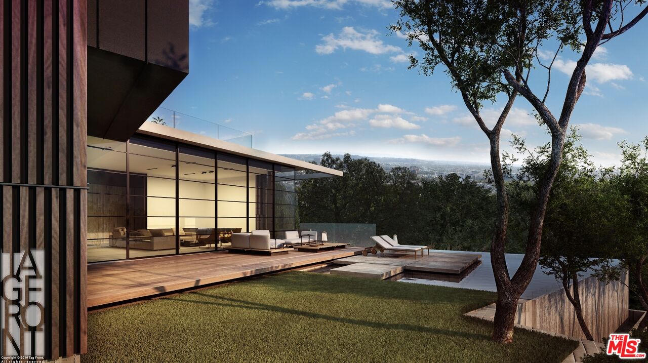 1547 Sunset Plaza Dr